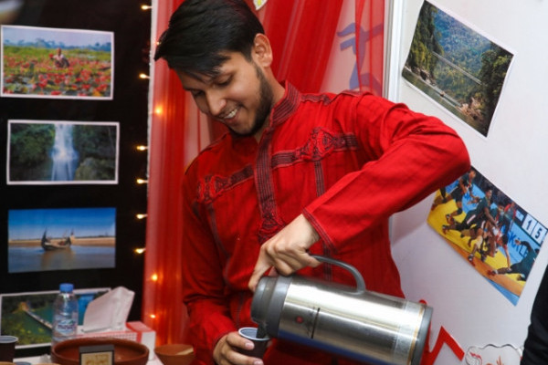 Launch of AU Club Fair 2018 Under the theme (Friendship - Sharing - Creativity)