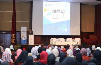 Humanities & Sciences College Organizes Career Day