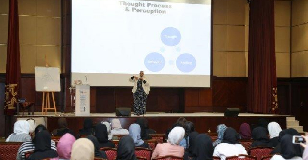 Student Counseling Unit Organizes Self-development Workshops