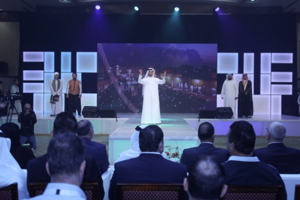 الشيخ راشد بن حميد يفتتح فعالية 